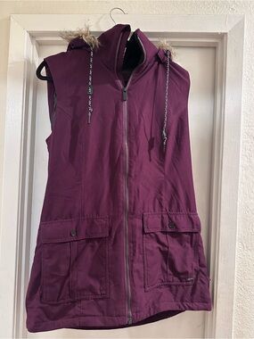 Volcom Plum Sleeveless Utility Vest